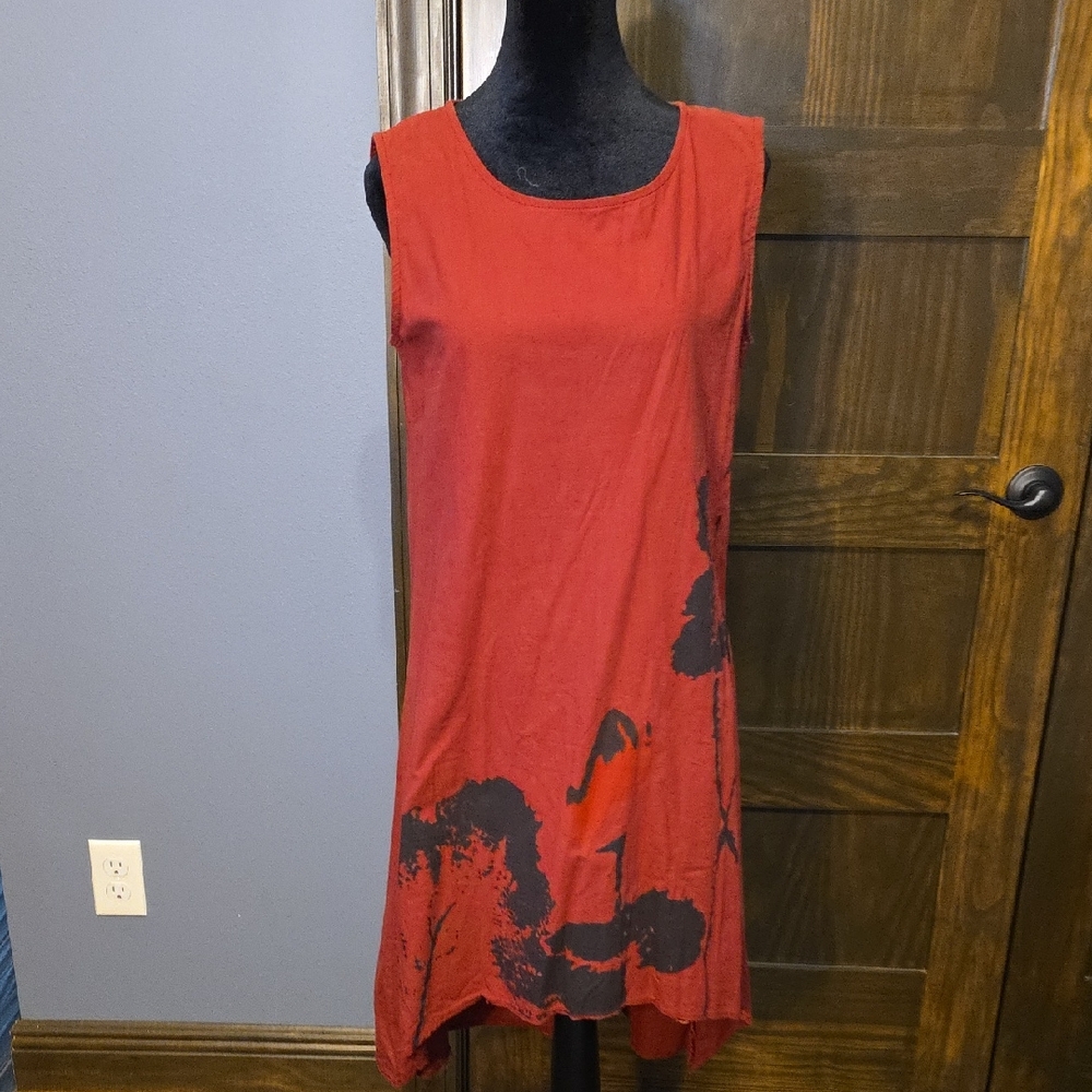 Elegant Red Sleeveless Dress